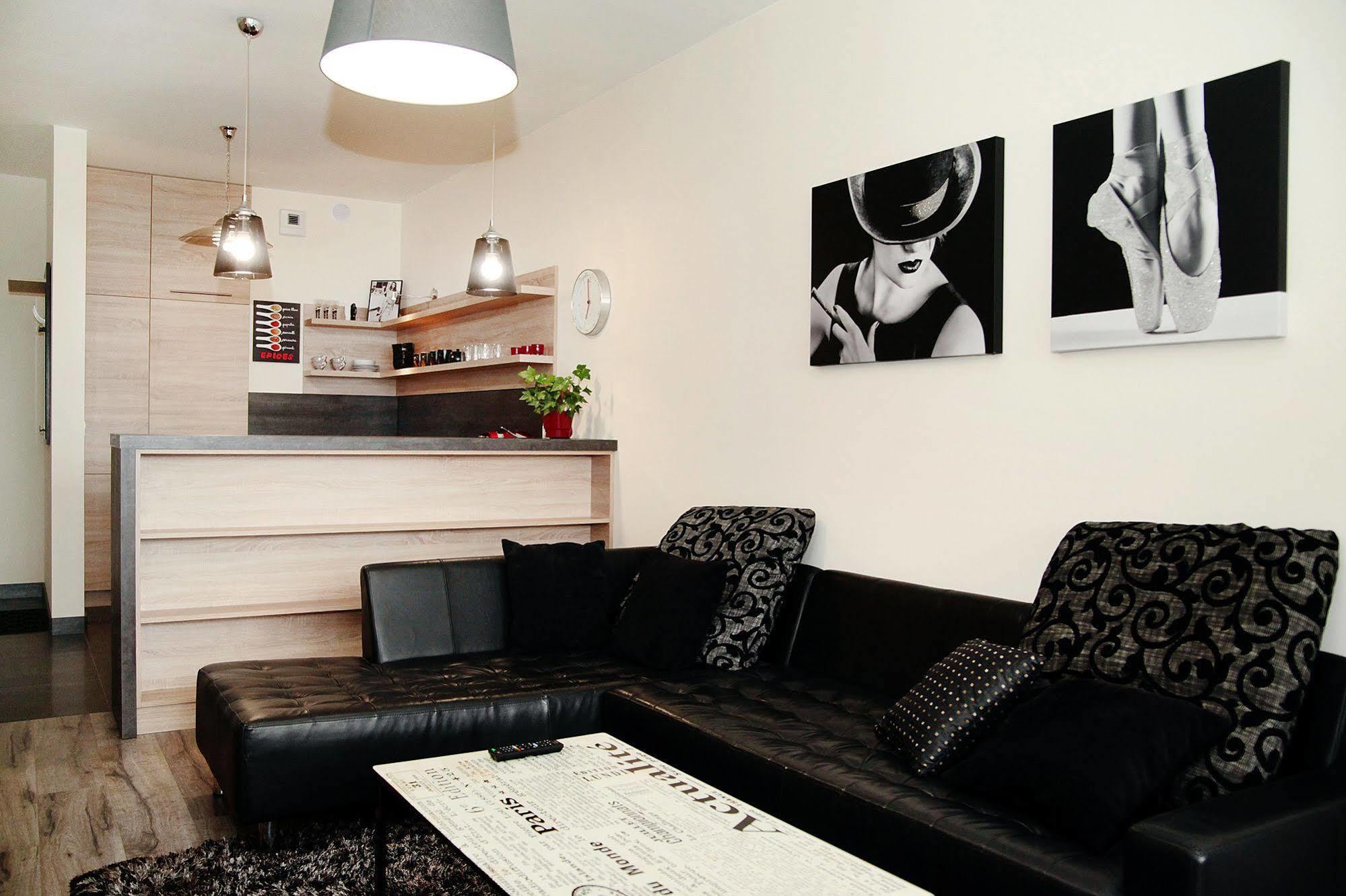 Livin Apartments Santocka Щецин Экстерьер фото